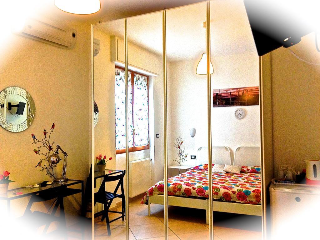 Top Suit Centro - Guest House Brugherio Exterior photo