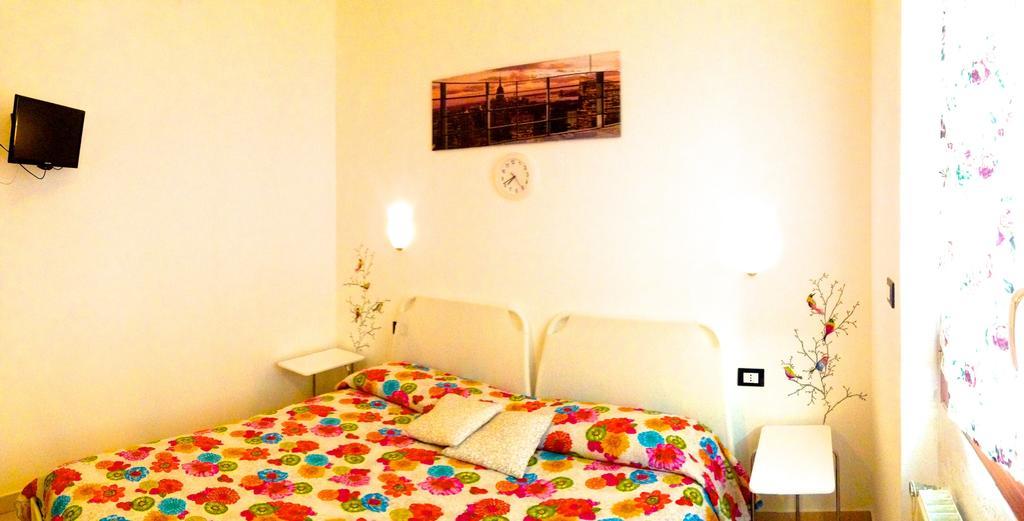 Top Suit Centro - Guest House Brugherio Room photo